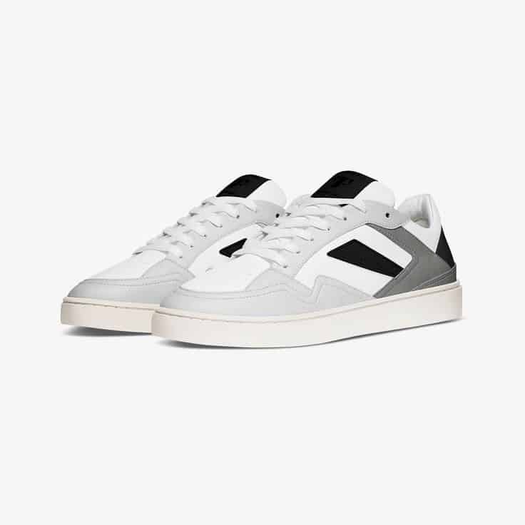 Court Sneaker