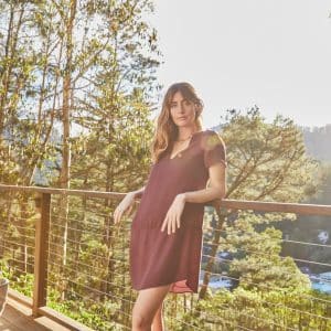 The Real Difference Between Fast Fashion and Slow Fashion