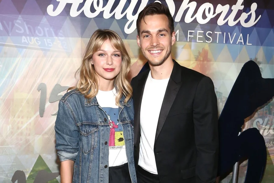 Melissa Benoist and Chris Wood