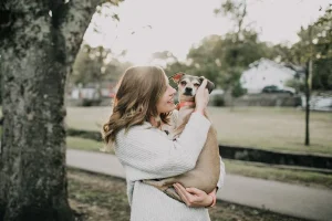 Dog GPS Tracker: How Smart Accessories Fit Sustainable Lifestyles