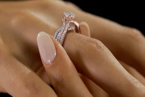 Best Engagement Rings Under $2,500: A Jeweler’s Top 10 Picks