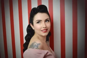 1940s Hairstyles: Classic Styles and Timeless Beauty