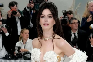 Anne Hathaway Children: The Surprising Truth Revealed!