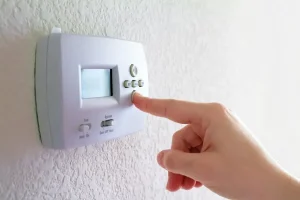 How to Test and Calibrate Your Thermostat During AC Maintenance