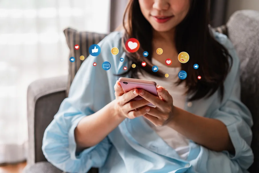 Why “Relatable” Content Performs Better Than Polished Content on TikTok