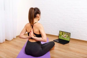 Green Love on the Mat: How Yoga Supports a Sustainable Lifestyle