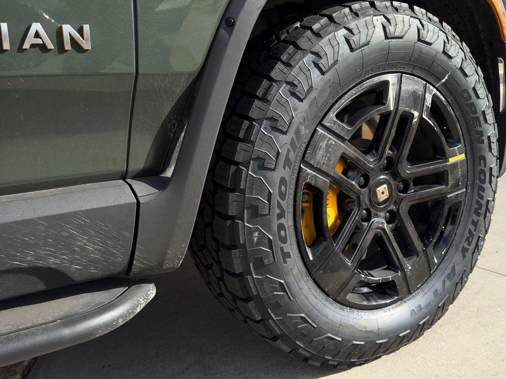 275/65R20