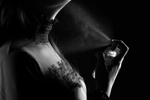 The Art of Layering Perfumes for a Personalized Signature Scent