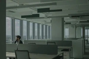 How to Guard Your Wellness at Work as an Introvert