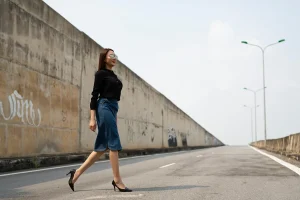 Denim Skorts Style Guide for Casual and Chic Looks