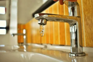 How to Choose a Plumbing Contractor – A Homeowner’s Checklist