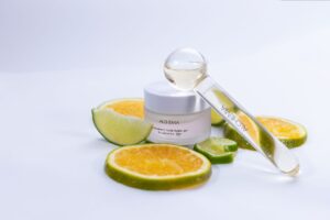 Hydrate and Glow: Modern Techniques for Smooth, Youthful Skin